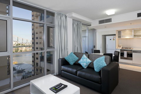 Mantra On The Quay - Sunshine Coast Tourism 31