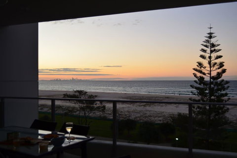 Pure Kirra - Sunshine Coast Tourism 18