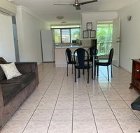 Townsville Holiday Apartments - Sunshine Coast Tourism