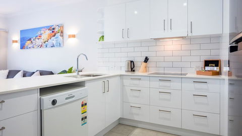 Currumbin Sands On The Beach - Holiday Sunshine Coast 22