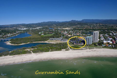 Currumbin Sands On The Beach - Holiday Sunshine Coast 40