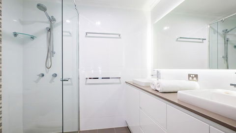 Currumbin Sands On The Beach - Holiday Sunshine Coast 25