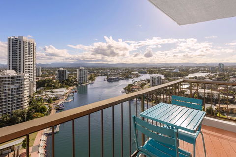 Vibe Hotel Gold Coast - Sunshine Coast Tourism 5