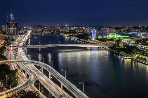 Evolution Apartments - Sunshine Coast Tourism 9