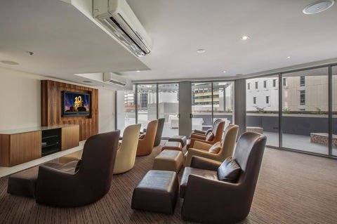 Evolution Apartments - Sunshine Coast Tourism 4