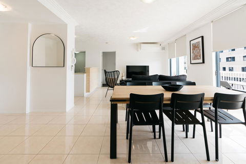 Gabba Central Apartments - Holiday Sunshine Coast 33