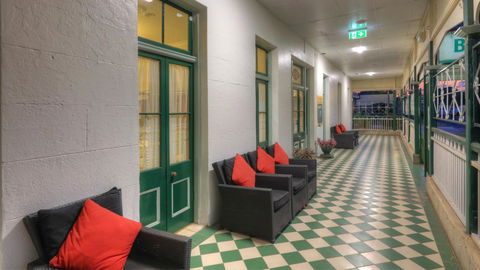 The Park Motel - Sunshine Coast Tourism 10