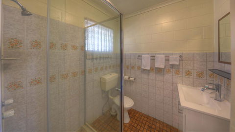 The Park Motel - Sunshine Coast Tourism 28