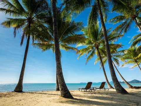 Palm Cove Beach Apartment - Sunshine Coast Tourism 24