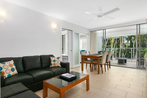Palm Cove Beach Apartment - Sunshine Coast Tourism 19