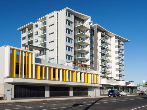 Oaks Mackay Rivermarque Hotel - Sunshine Coast Tourism 6