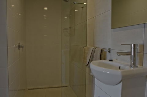 Kallangur Motel - Holiday Sunshine Coast 17