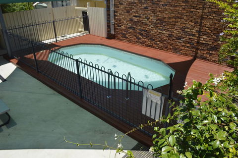 Kallangur Motel - Holiday Sunshine Coast 24