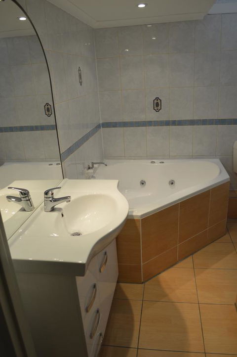 Kallangur Motel - Holiday Sunshine Coast 43