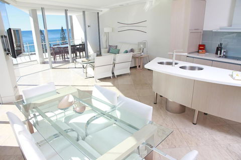 Oceans Mooloolaba - Holiday Sunshine Coast 31