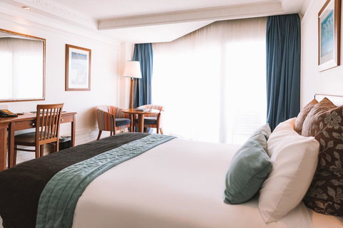 Pullman Cairns International - Sunshine Coast Tourism 18