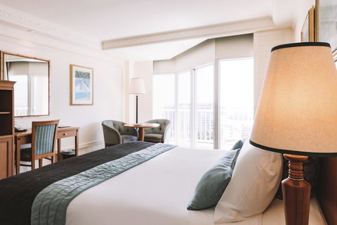 Pullman Cairns International - Sunshine Coast Tourism 2