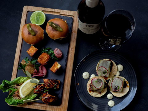 Pullman Cairns International - Sunshine Coast Tourism 9