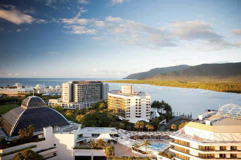 Pullman Cairns International - Sunshine Coast Tourism 24