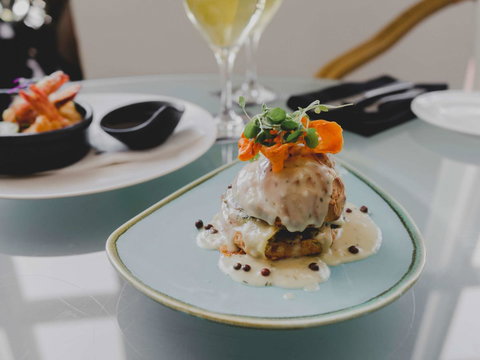 Pullman Cairns International - Sunshine Coast Tourism 32