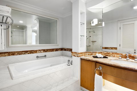 JW Marriott Gold Coast Resort & Spa - Holiday Sunshine Coast 22