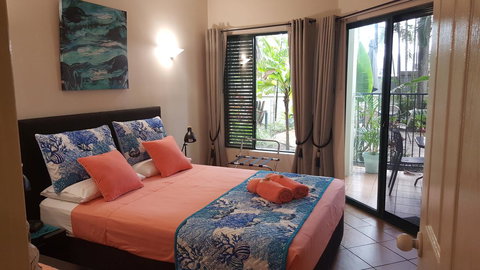 Jackies Holiday Apartment - Holiday Sunshine Coast 4