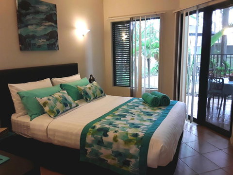 Jackies Holiday Apartment - Holiday Sunshine Coast 5