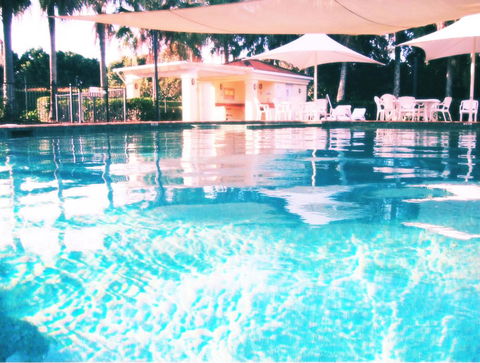 Waterfront Resort Villa With Buggy - Sunshine Coast Tourism 0