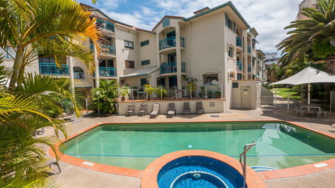 Aruba Beach Resort - Sunshine Coast Tourism 24