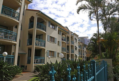 Aruba Beach Resort - Sunshine Coast Tourism 20