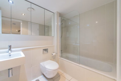 Echelon Apartments Yeppoon - Sunshine Coast Tourism 25