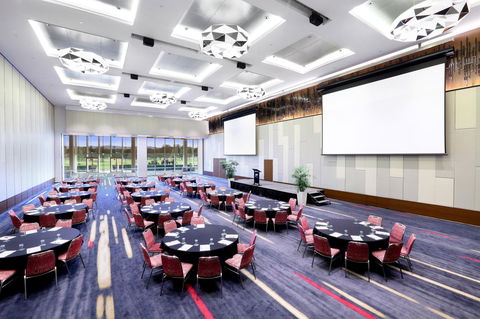 RACV Royal Pines Resort Gold Coast - Sunshine Coast Tourism 37