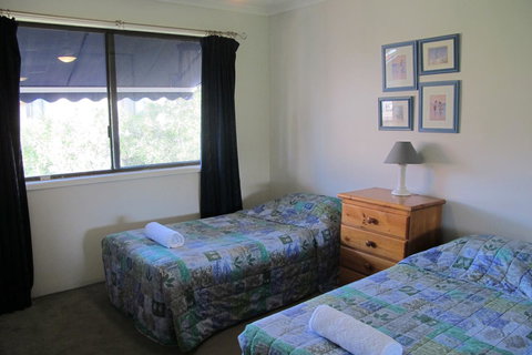 Grangewood Court Apartments - Holiday Sunshine Coast 20