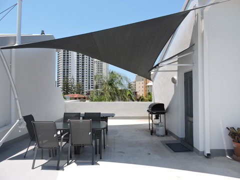 Grangewood Court Apartments - Holiday Sunshine Coast 14