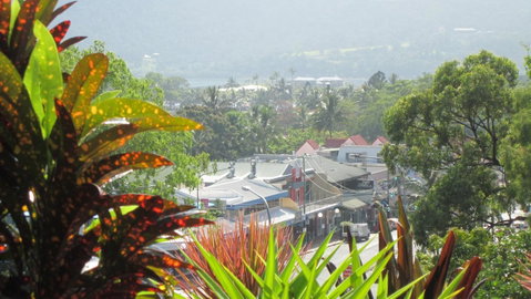 Waterview Airlie Beach - Sunshine Coast Tourism 35