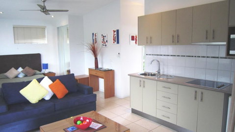 Waterview Airlie Beach - Sunshine Coast Tourism 28
