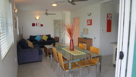 Waterview Airlie Beach - Sunshine Coast Tourism 20