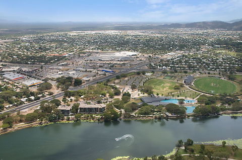 Jacana Apartments - Holiday Sunshine Coast 12