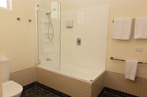White Lace Motor Inn - Holiday Sunshine Coast 12