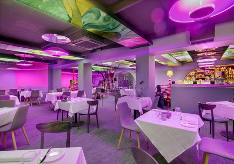 The Metropolitan Spring Hill - Sunshine Coast Tourism 38