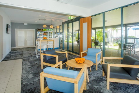 Mantra Hervey Bay - Sunshine Coast Tourism 6