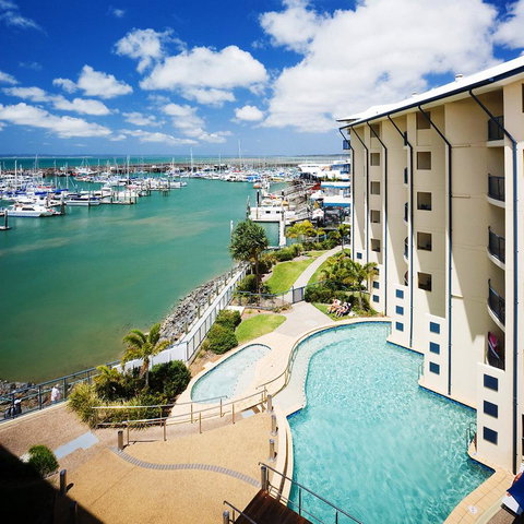 Mantra Hervey Bay - Sunshine Coast Tourism 18