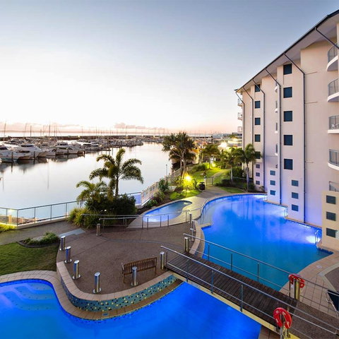 Mantra Hervey Bay - Sunshine Coast Tourism 21