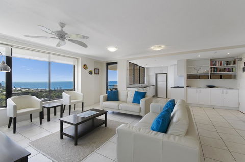 Burgess @ Kings Beach Apartments - Sunshine Coast Tourism 0