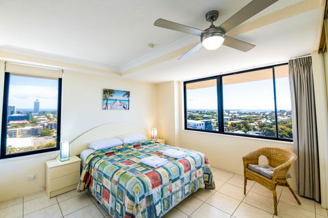 Burgess @ Kings Beach Apartments - Sunshine Coast Tourism 8
