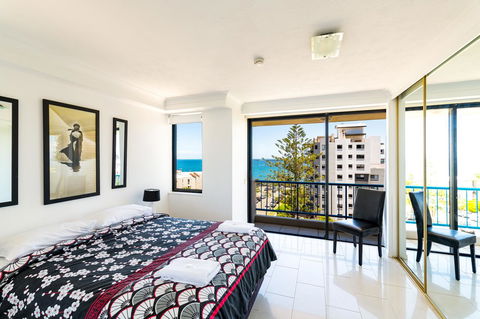 Burgess @ Kings Beach Apartments - Sunshine Coast Tourism 21
