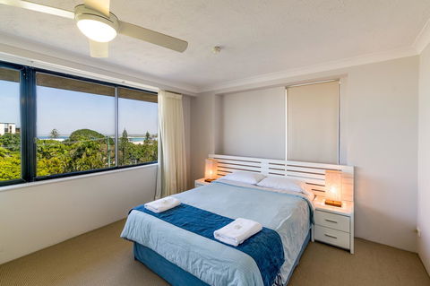 Burgess @ Kings Beach Apartments - Sunshine Coast Tourism 37