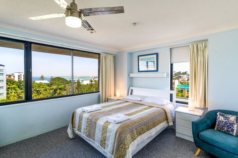 Burgess @ Kings Beach Apartments - Sunshine Coast Tourism 26