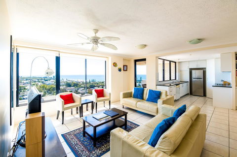 Burgess @ Kings Beach Apartments - Sunshine Coast Tourism 5
