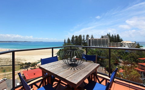 Komune Resort And Beach Club Greenmount Beach - Sunshine Coast Tourism 2